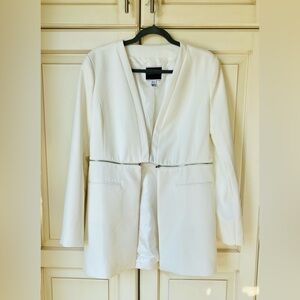 Another Story white long blazer sz large with zipper details